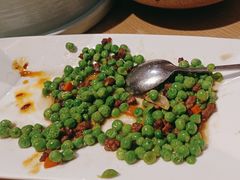 -渝信川菜 · 川味家常菜(财富购物中心店)