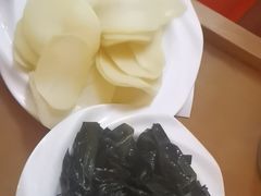 -二荆条·蜀鲜汇城市森林火锅