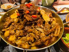-胖哥俩肉蟹煲(长沙高铁吾悦广场店)