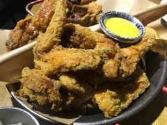 炸鸡翅一半一半-富乐满韩国正宗炸鸡韩国料理(虹泉路店)