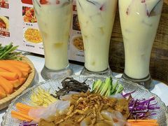 -哈尔滨烧烤·山河村铁锅炖(交大店)