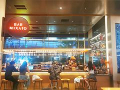 -星巴克臻选(上海合生汇1F店)