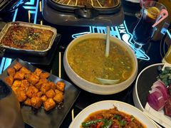 -星璨火吧KTV聚会餐厅(华清广场店)