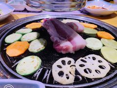 -唯成•韩国炭火烤肉 유성고기