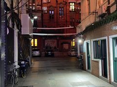 -梅龙镇酒家(南京西路总店)