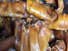 -老鼎万春卤菜(五代传承创始老店)