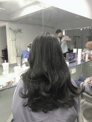 点击看大图 -COMO SALON 烫染可茉发型