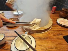 -滇香肴·云南菜蒸汽石锅鱼(云南北路店)