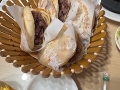 -闫家驴肉老店(华电一校店)