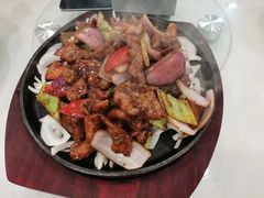 铁板黑椒牛柳-大鸭梨烤鸭店(古城店)
