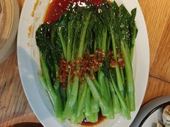 白灼广东菜心-渝半城经典川粤菜(重庆天地店)