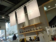 -焙丽拾光(麦凯乐直营店)