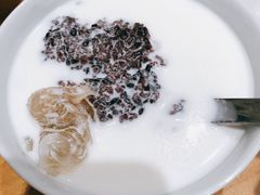 -堂屋糖水店(愚园店)