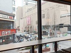靠窗位-麦当劳(漳州二路店)