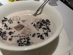芋香黑糯米（冷）-瓦城泰国料理(芮欧百货店)