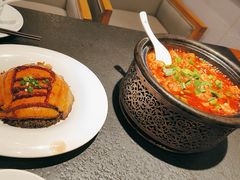 -万重锦·人文川菜馆(骡马市店)