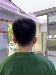 -首脑美发沙龙