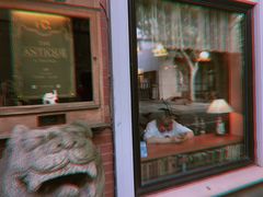 门面-古董花园(思南路42弄小区店)