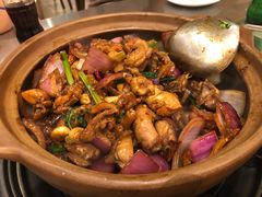 -胡须佬鸡煲四季火锅店(石厦西村直营店)