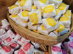 -昆明冠生园·蛋糕·面包(南强街店)