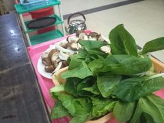 -稻香园猪肚鸡火锅店(漠江路店)
