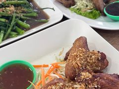 -两兄弟Song Pee Nong(2号店)