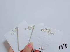-Dior迪奥(上海世茂广场店)