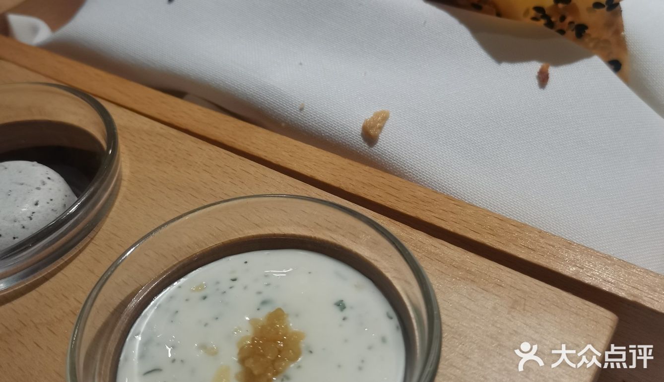 小朋友爱吃。我尝了一片，软嫩，品质还可以