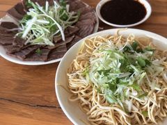 -十二忠手拉面(中华路店)