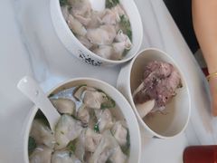 -周震馄饨