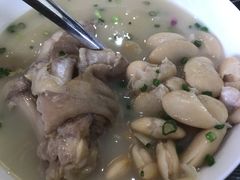 雪豆炖蹄花-牛王庙(龙华花园店)