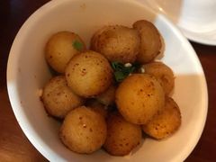 孜然小土豆-炉小二铜锅牛蛙•川湘菜(三里屯店)