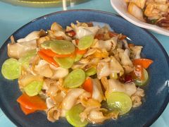 -崴海渔村(虹梅路店)