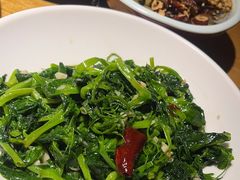 -胡马八破·川菜小馆(高新万达店)