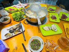 -养牛邓·潮汕牛肉海鲜自助火锅(广州店)