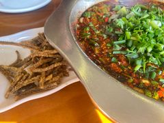 -乐山第一家临江鳝丝(茶坊路店)