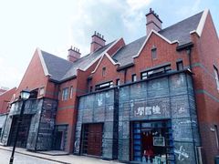 -钟书阁(松江泰晤士小镇店)