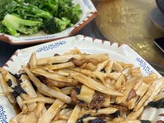 -盛得农家美食·无花果浸鸡·古法烧鸡·竹筒饭(白水寨森林海店)