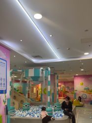 -孩子王童乐园(上海青浦吾悦广场店)