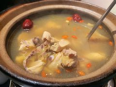 -邹开喜·小海鲜醉鸡煲·潮汕鲜切牛肉店(襄阳北路店)