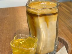 -Line 咖啡(石厦花园店)