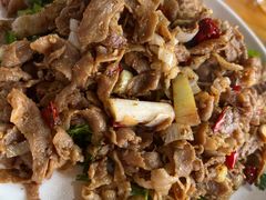 -虹海圣肉饼店家常菜馆