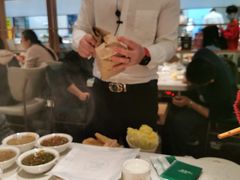 -三人行骨头王火锅(长寿店)