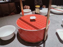 -秀儿四九城·新京菜(亚运村鸟巢店)