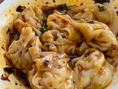 -继红顺河抄手名小吃