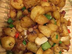 -万重锦·人文川菜馆(骡马市店)