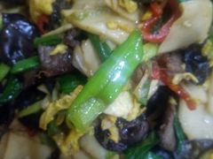 -萨宁音登锡伯风味餐厅(一楼店)