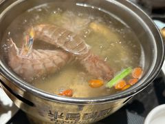 -半岛翡丽海鲜自助餐厅(观风亭店)