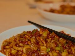 -汗腾格里·风味餐厅(新疆驻京办店)