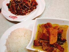 干炒牛河-金记冰室(霎东街店)